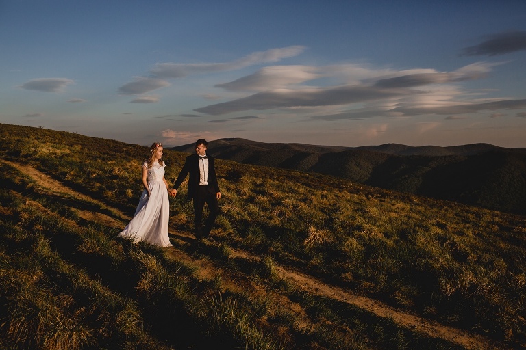 Ula i Kamil Sesja ślubna w Bieszczadach 129 Bieszczady, fotografia ślubna bochnia, fotografia ślubna kraków, oryginalny plener ślubny, plener ślubny, Robert Bereta, sesja ślubna, sesja ślubna w Bieszczadach