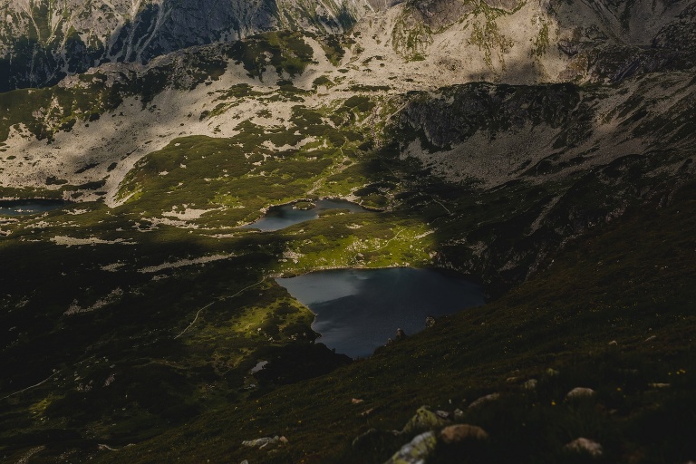 Iza i Michał - Sesja Ślubna w Tatrach 255 fotografia ślubna bochnia, Kasprowy, oryginalny plener ślubny, Robert Bereta, Sesja na Kasprowym, sesja ślubna, Sesja w górach, sesja w tatrach, Tatry