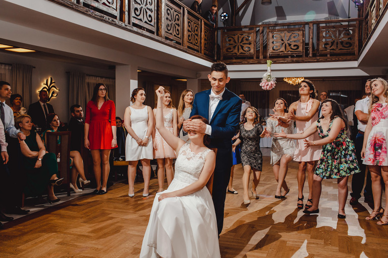 Aga i Artur Reportaż | Wiwenda | Bochnia - Połom Duży 883 oryginalny plener ślubny, Połom Duży, Sesja, sesja ślubna, sesja w szklarni, wedding session, wesele, Wiwenda, zdjęcia ślubne