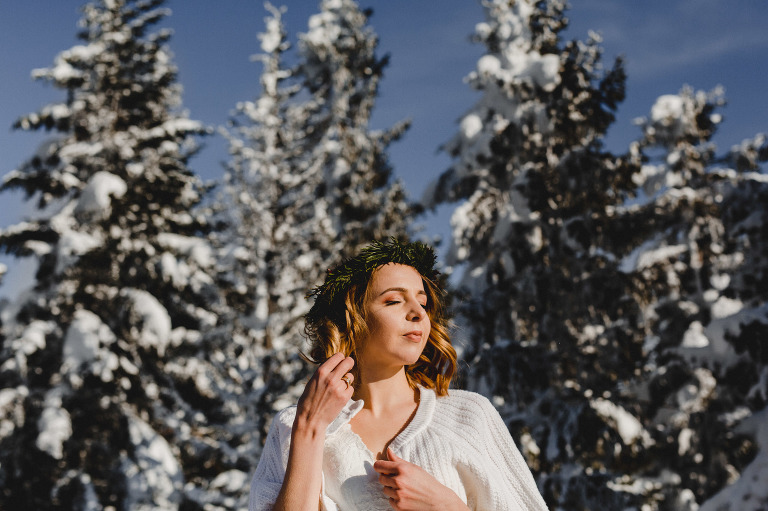 Asia I Grzesiek - Zimowa Sesja Ślubna 15 Bieszczady, chodnik koronami, chodnik koronami drzew, chodnik korunami stromov, Fotograf ślubny, fotograf ślubny Kraków, Fotograf śluby Warszawa, fotografia ślubna bochnia, fotografia ślubna kraków, oryginalny plener ślubny, plener ślubny, Robert Bereta, ścieżka koronami drzew, Sesja, sesja ślubna, Sesja w górach, sesja w tatrach, sesja w zimie, szlak koronami drzew, słowacja, Tatry, wedding session, wesele, zdjęcia rustykalne, zdjęcia ślubne, zimowa sesja ślubna