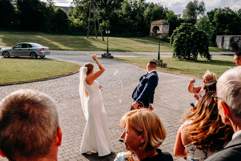 Maria i Michael - Reportaż Ślubny w Pałacu Minoga - Ślub Polsko - Angielski 177 fotograf ślubny Kraków, Fotograf śluby Warszawa, fotografia ślubna bochnia, fotografia ślubna kraków, oryginalny plener ślubny, Pałac Minoga, Pałac za Krakowem, plener ślubny, Ślub Polsko - Angielski, wedding session, wesele, Wesele za Krakowem, zdjęcia ślubne