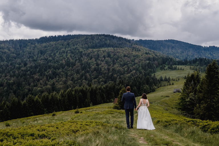 Ania i Adam | Kiedy w górach pada deszcz | Sesja ślubna 11