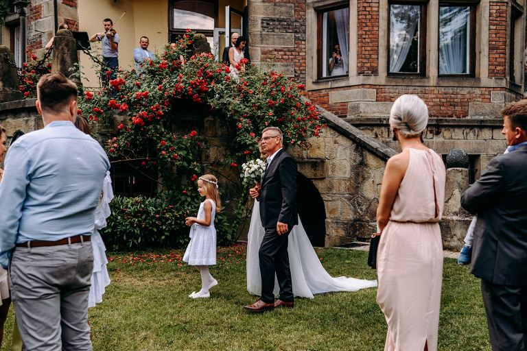 Ania i Sebastian - Ślub w Pałacu Żeleńskich 63 Dj na wesele, fotograf ślubny Kraków, fotografia ślubna bochnia, fotografia ślubna kraków, Pałac na wesele, Pałac Żeleńskich, plener ślubny, Sala ślubna, Sala ślubna pod Krakowem, sesja ślubna zagraniczna, Sesja w górach, Ślub pod Krakowem, Wesele w Pałacu Żeleńskich, zdjęcia ślubne