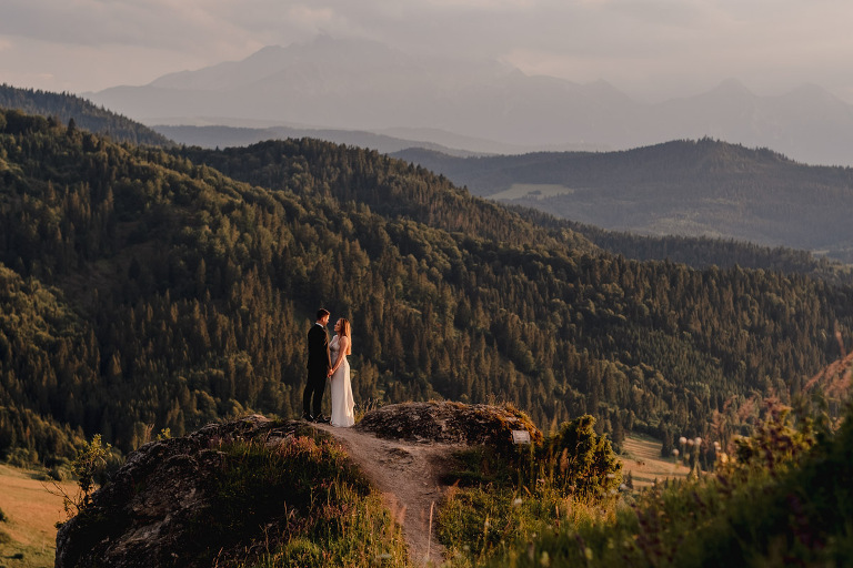 Najlepsze zdjęcia ślubne 2020  338 Babie Lato Gdów, Bieszczady, Boho, Dworek Kącki, Fotograf ślubny, fotograf ślubny Kraków, Fotograf śluby Warszawa, fotografia ślubna bochnia, fotografia ślubna kraków, Gospoda Pod Kamieniem, oryginalny plener ślubny, Panorama Nowy Wiśnicz, Pałac Żeleńskich, plener ślubny, Robert Bereta, Sala weselna Limanowa, Sale Weselne Bochnia, Sale weselne Kraków, Sesja, Sesja Góry Adrspach, sesja ślubna, sesja ślubna w Bieszczadach, sesja ślubna zagraniczna, Sesja w górach, Sesja w stodole, sesja w szklarni, sesja w tatrach, wedding session, wesele, Wiwenda Połom Duży, Zacisze Gnojnik, zdjęcia rustykalne, zdjęcia ślubne