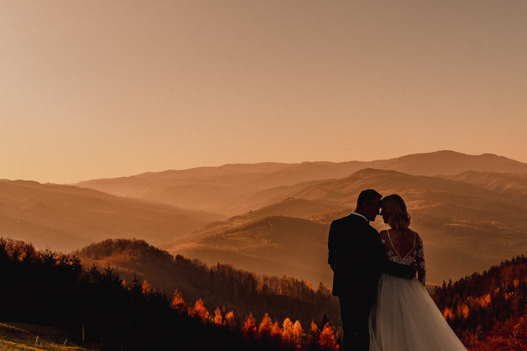 Najlepsze zdjęcia ślubne 2020  372 Babie Lato Gdów, Bieszczady, Boho, Dworek Kącki, Fotograf ślubny, fotograf ślubny Kraków, Fotograf śluby Warszawa, fotografia ślubna bochnia, fotografia ślubna kraków, Gospoda Pod Kamieniem, oryginalny plener ślubny, Panorama Nowy Wiśnicz, Pałac Żeleńskich, plener ślubny, Robert Bereta, Sala weselna Limanowa, Sale Weselne Bochnia, Sale weselne Kraków, Sesja, Sesja Góry Adrspach, sesja ślubna, sesja ślubna w Bieszczadach, sesja ślubna zagraniczna, Sesja w górach, Sesja w stodole, sesja w szklarni, sesja w tatrach, wedding session, wesele, Wiwenda Połom Duży, Zacisze Gnojnik, zdjęcia rustykalne, zdjęcia ślubne